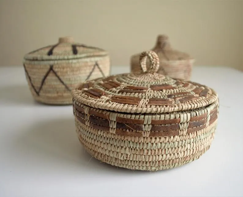 Decor wicker box for jewelry and storage