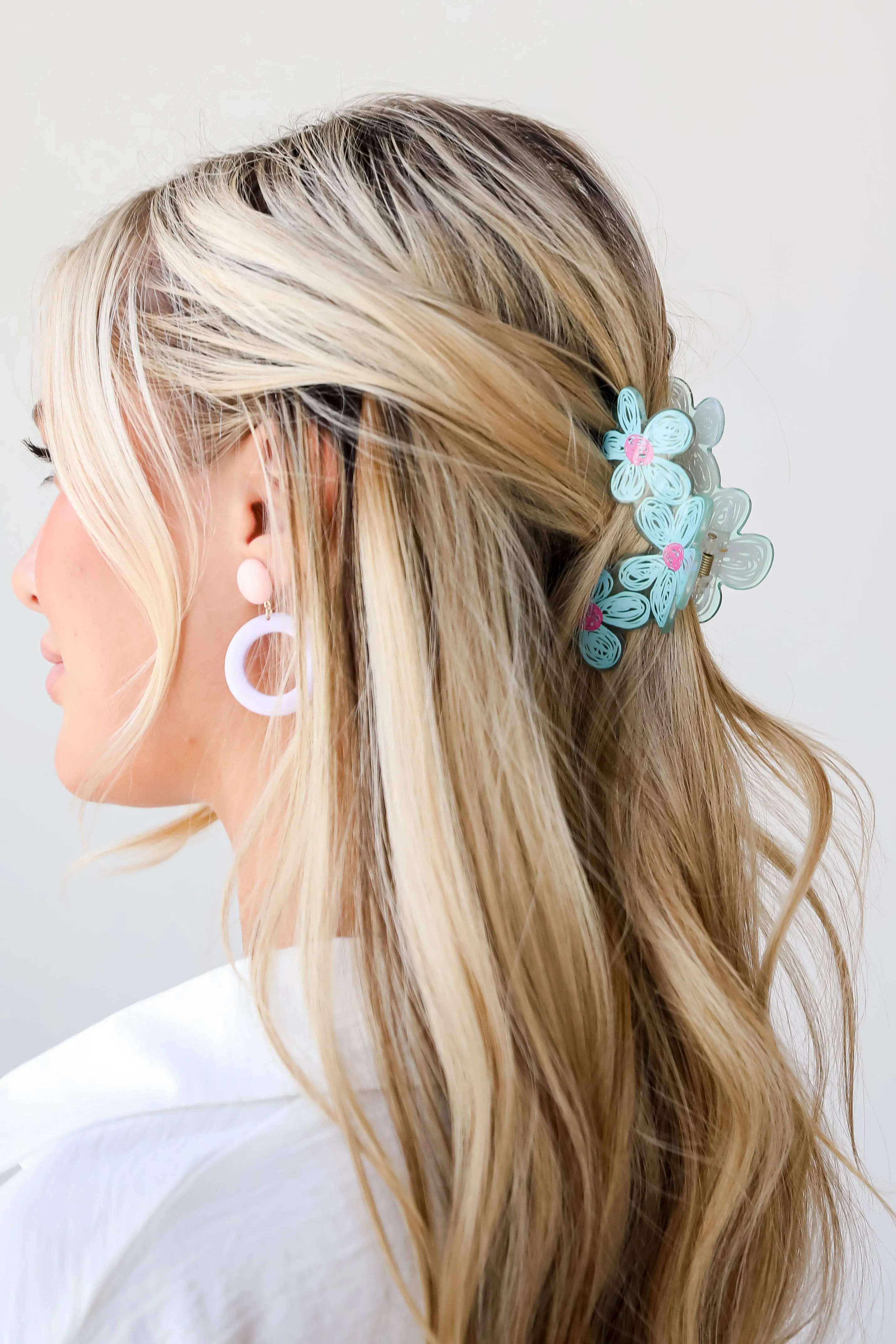 Delicate Nature Floral Claw Hair Clip