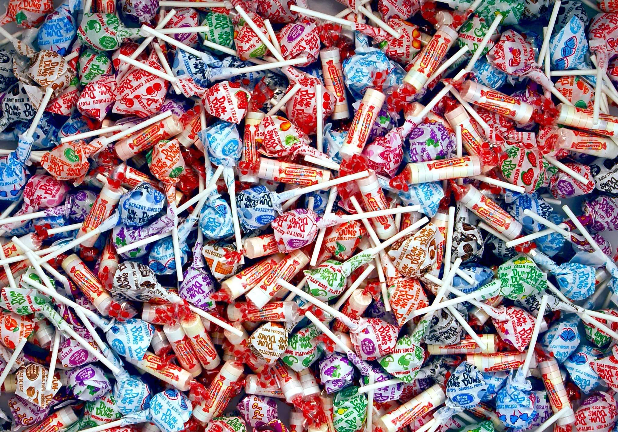 Dum Dums/Smarties Mix