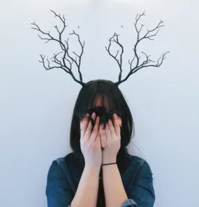 Haunted Tree Horns