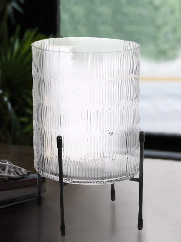 Lantern glass with metal stand