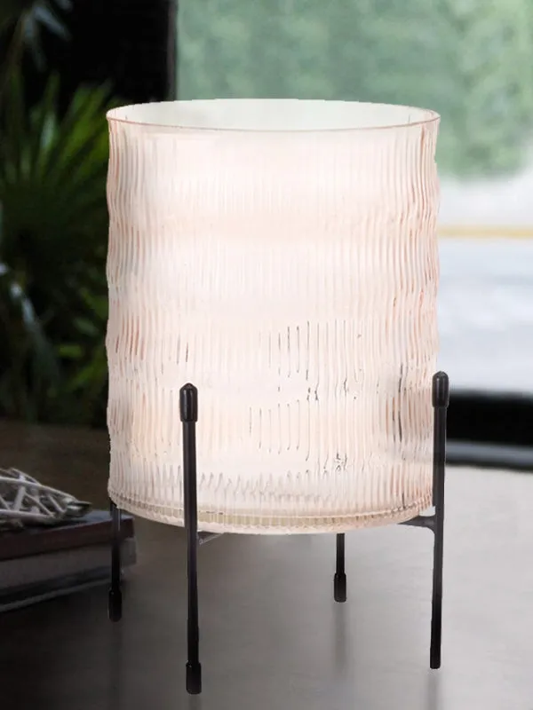 Lantern glass with metal stand