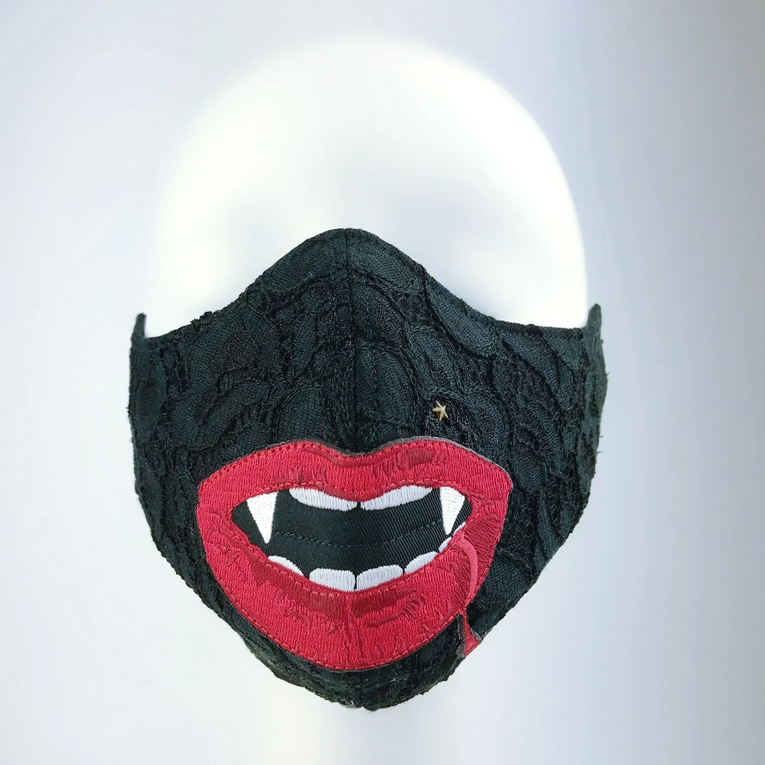 Mask 4 protect Twilight Vampire lips & Fangs Face Mask