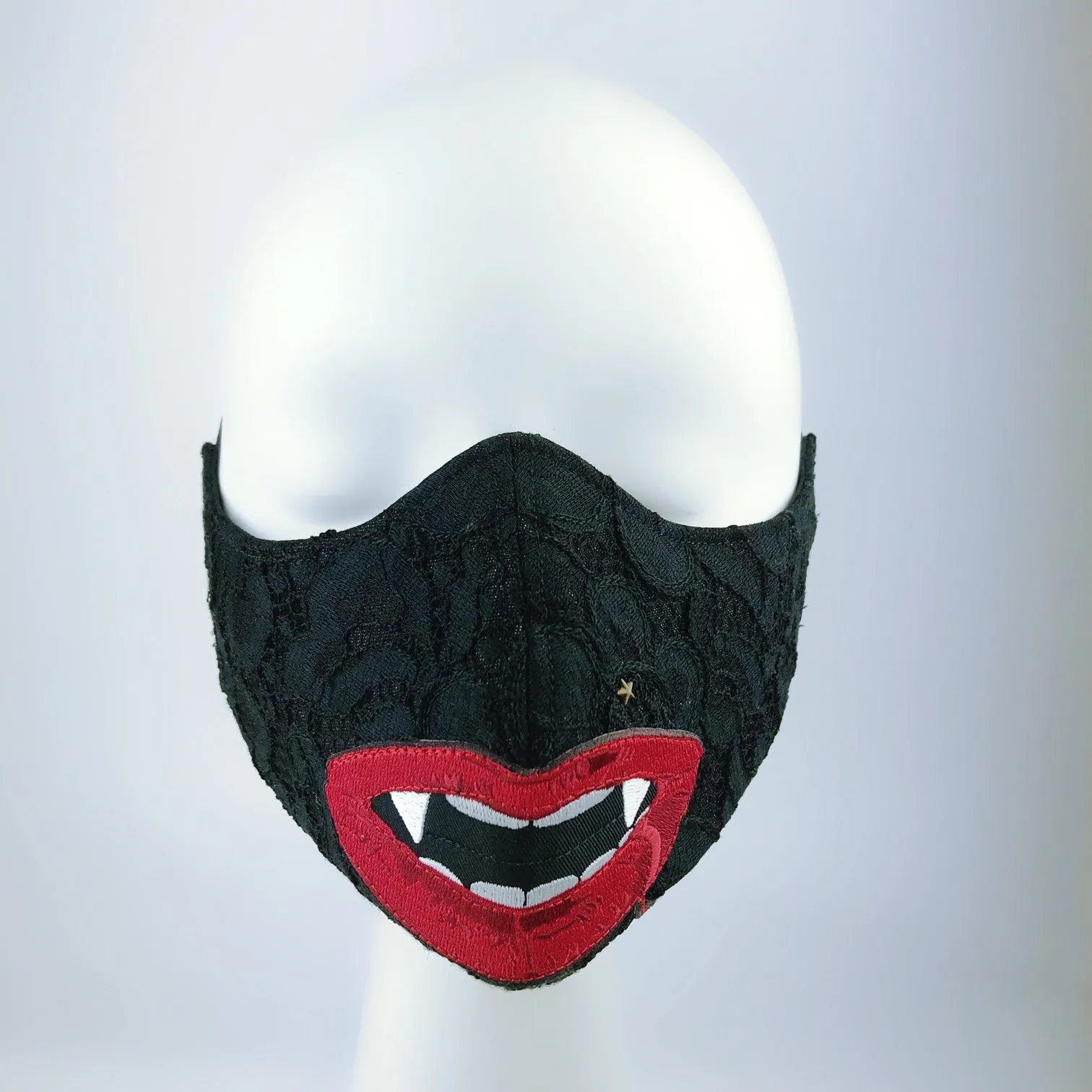 Mask 4 protect Twilight Vampire lips & Fangs Face Mask