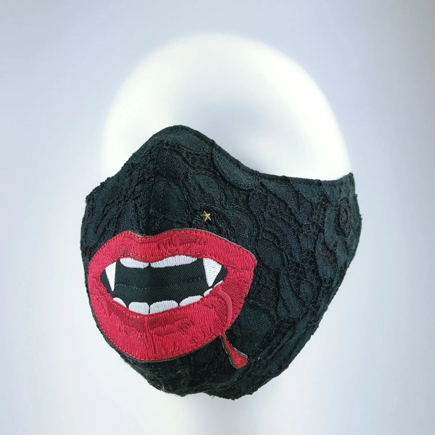 Mask 4 protect Twilight Vampire lips & Fangs Face Mask