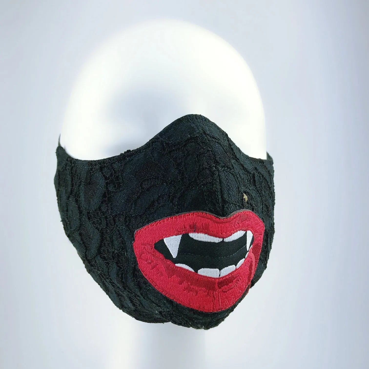 Mask 4 protect Twilight Vampire lips & Fangs Face Mask