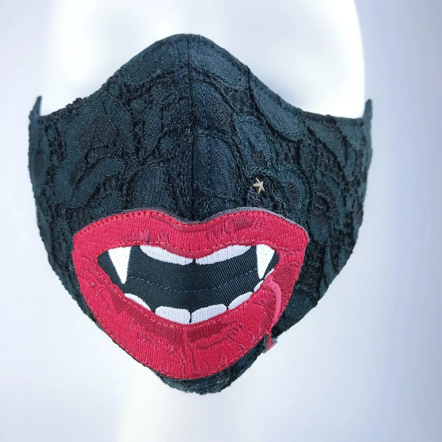 Mask 4 protect Twilight Vampire lips & Fangs Face Mask