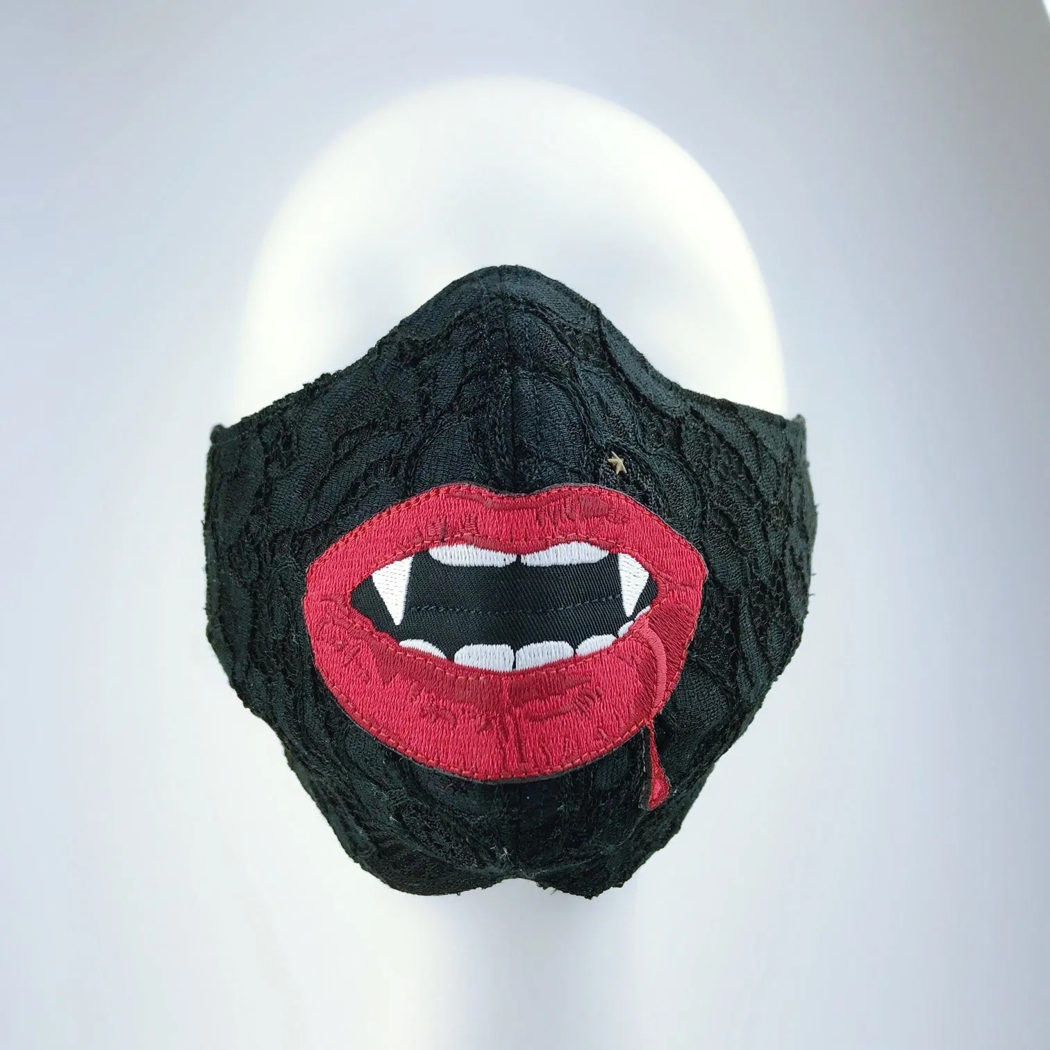 Mask 4 protect Twilight Vampire lips & Fangs Face Mask