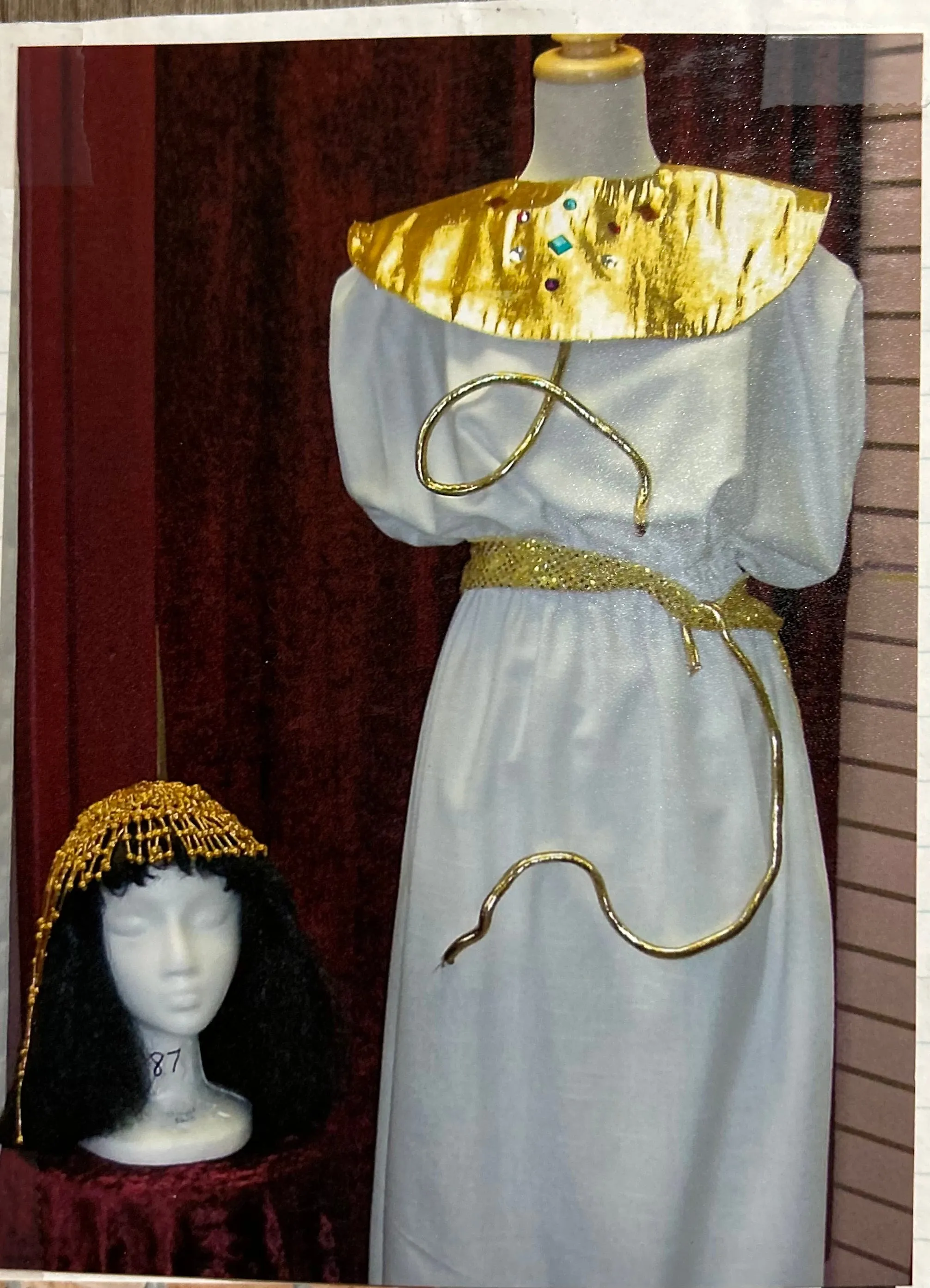 Small Adult Cleopatra Costume 36