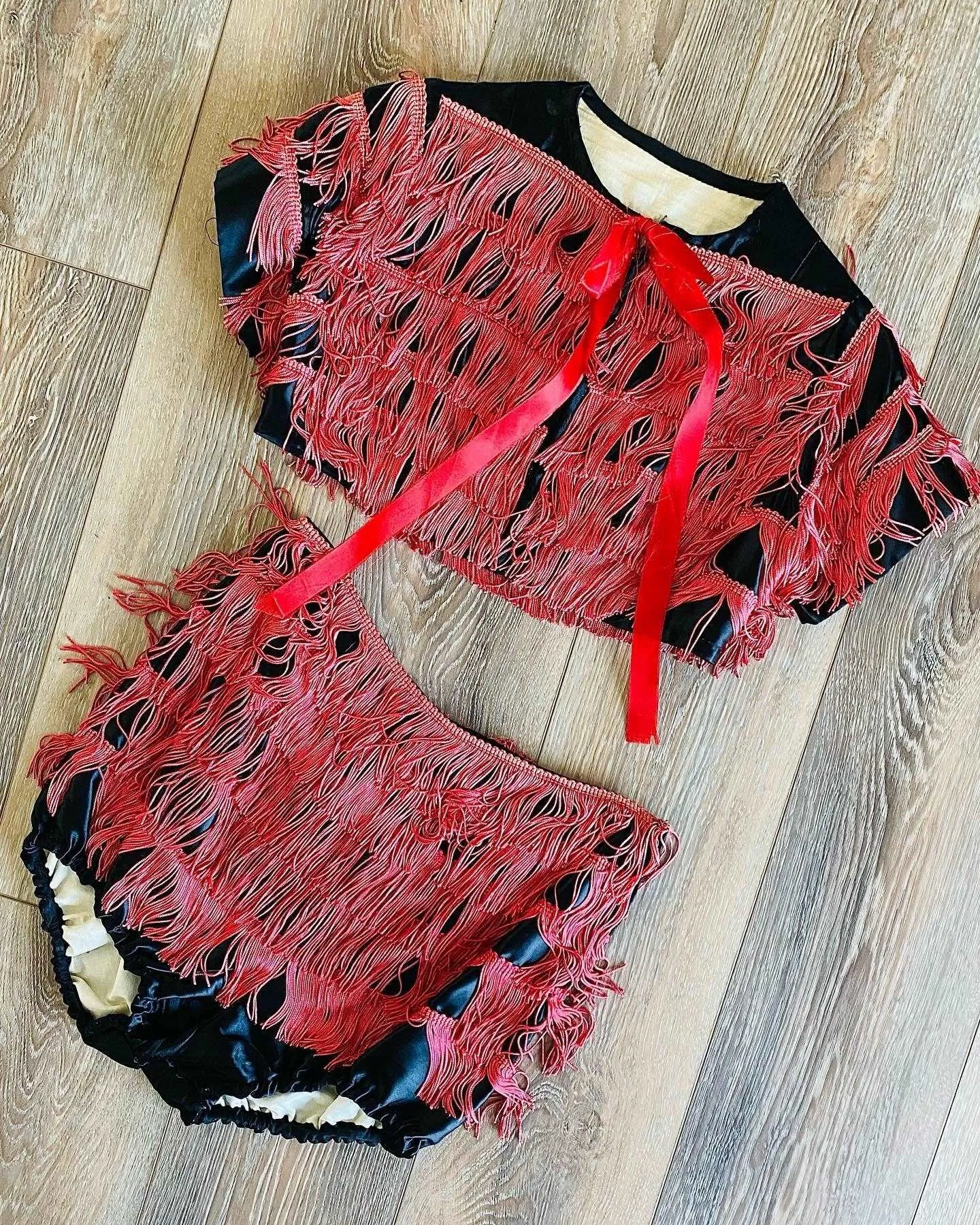 Vintage 1940s Burlesque Costume /40s retro Black Satin and Red Fringe Showgirl Set / Size S M